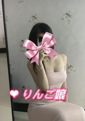 りんご娘 ゆいちゃん