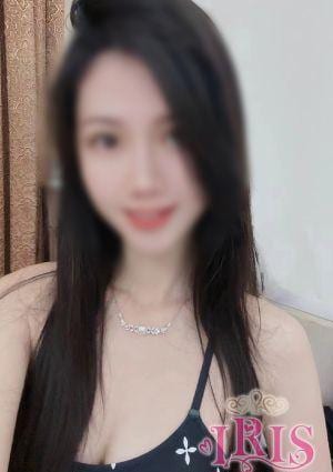 IRIS（アイリス） りな