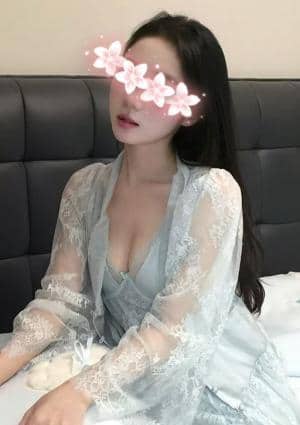 いもえみ まお
