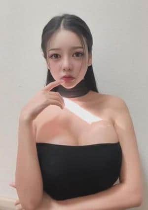 ヨツンタイ ももちゃん
