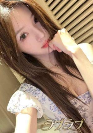 ラブラブ ゆな