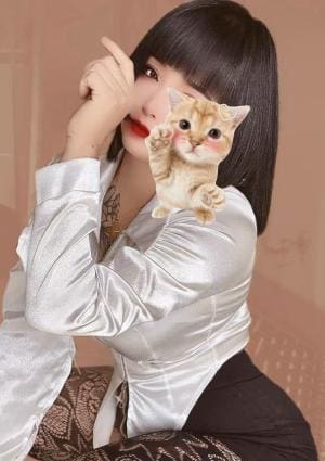 恋楽～こいがく 新人　りさちゃん