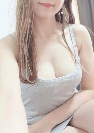 美魔女セラピー 南森町ルーム ひとみ