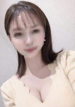 プラチナム東京 大宮店 深田えま