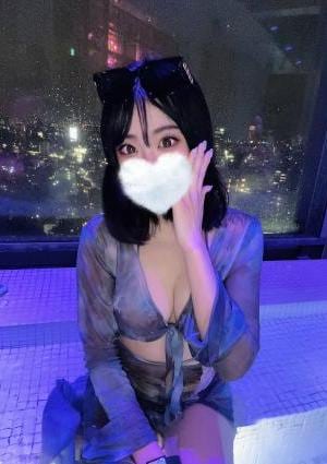 ホールインワン 綱島店 ひな