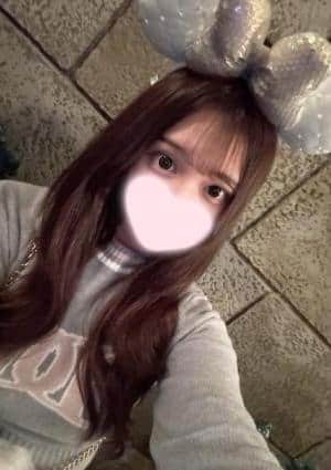 ホールインワン 綱島店 もえか