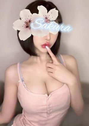 THE HALF（ザ・ハーフ）六本木・麻布十番 深田さくら