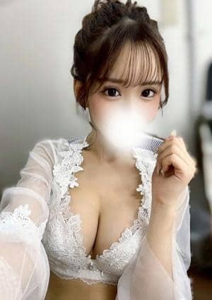 THE HALF（ザ・ハーフ）六本木・麻布十番 心美るり