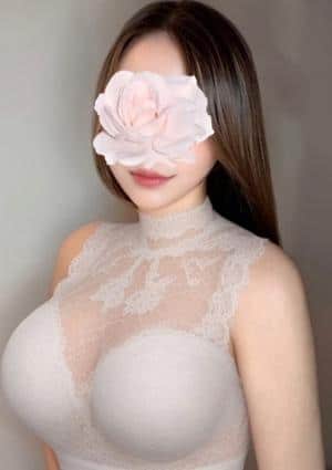 THE HALF（ザ・ハーフ）六本木・麻布十番 一咲ひなた