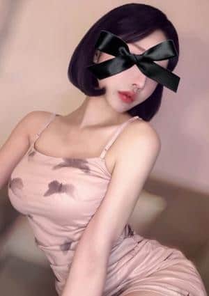 THE HALF（ザ・ハーフ）六本木・麻布十番 深田さくら