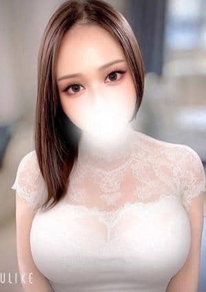 THE HALF（ザ・ハーフ）恵比寿・中目黒 一咲ひなた
