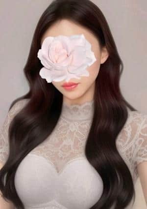 THE HALF（ザ・ハーフ）恵比寿・中目黒 白雪まお