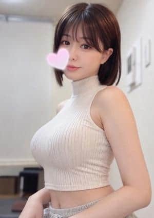 THE HALF（ザ・ハーフ）恵比寿・中目黒 紅葉くれは