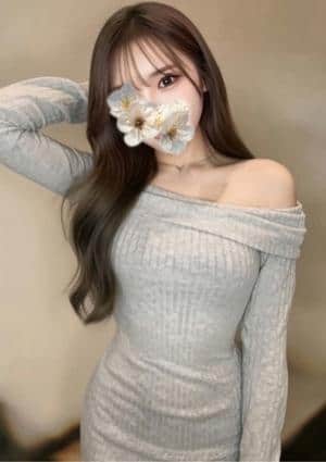 THE HALF（ザ・ハーフ）五反田 美葉乃みく