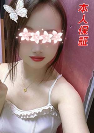美人 もも