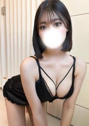 GLORIA（グロリア） 二階堂ひめ