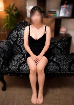 人妻花 みい