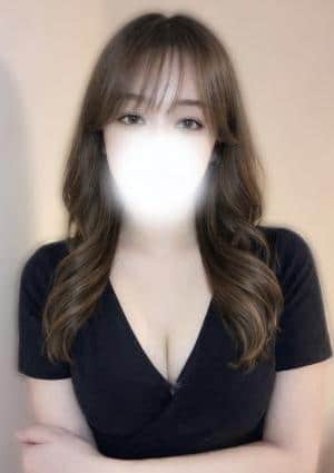 LUXERIA（リュクセリア）藤沢 宇佐美もも