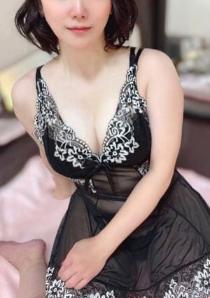 ワイフの楽園 秋月すずか