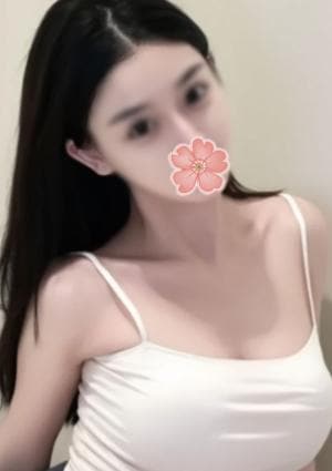 咲き りさ