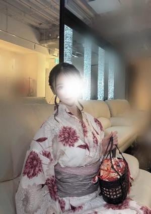 HITORI GURASHI 戸田店 ゆあ