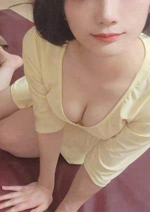 Nia&Gina （ニアアンドジーナ） りさ