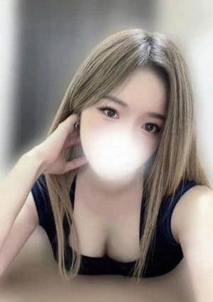 Nia&Gina （ニアアンドジーナ） りお