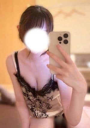 椿～oil～ 新海あやの