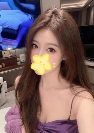 桃子（もも) さえか