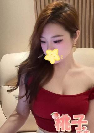 桃子（もも) うみ