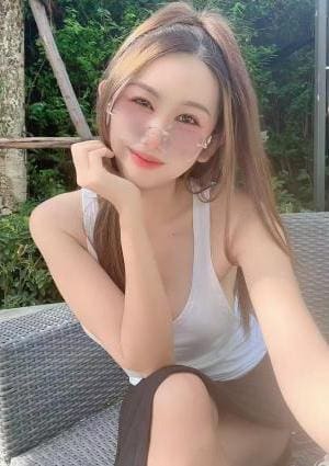 二人の部屋 えまちゃん