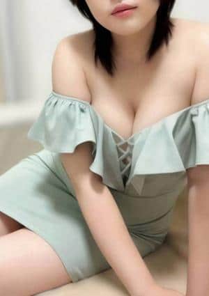 かりそめ 梅田ルーム 黒木えま