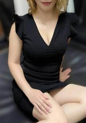 かりそめ 日本橋ルーム 美山　もも