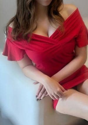 かりそめ 日本橋ルーム 新山　あずさ