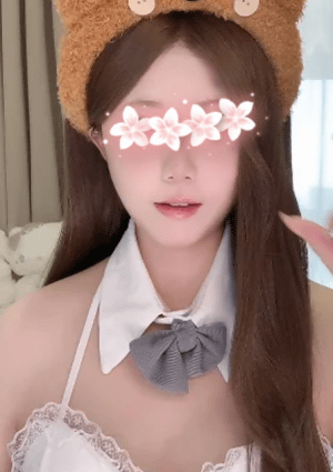 ベトナムガル20代 Anna