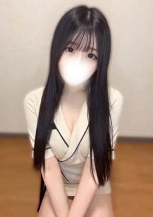 ラグザンティーク 白銀りぜ