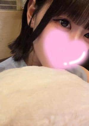 ぴゅありずむ 〜素人系コンセプトエステ〜青葉台店 りな