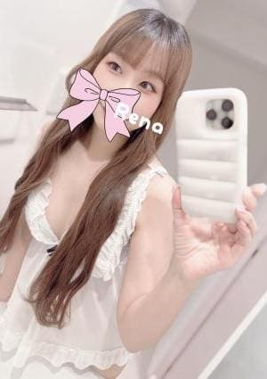 ぴゅありずむ 〜素人系コンセプトエステ〜青葉台店 れな