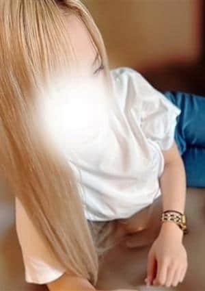 LAÉSSE（ラエッセ） みぃ【ギャル可愛】