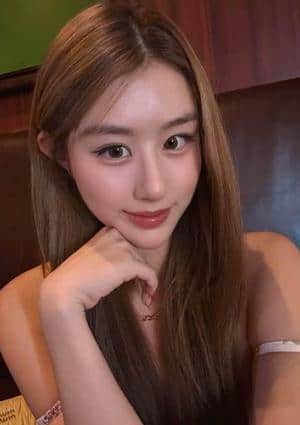 秘密のミセスル一ム ねね