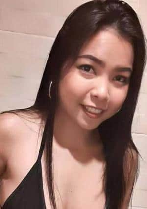 サクランボ リリちゃん　28歳　Ｃカップ