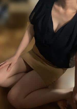 翠緑の淑女 愛崎