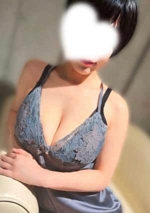 Offsuit（オフスート）大宮 高峰　まや