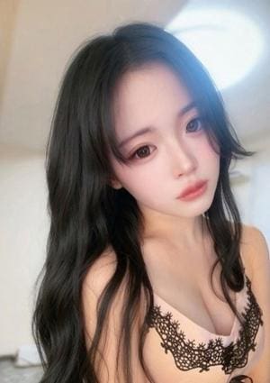 Offsuit（オフスート）大宮 前田　せな