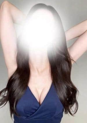 AROMA Queen 園田 かえで