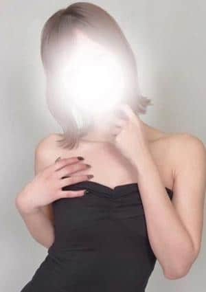AROMA Queen りお