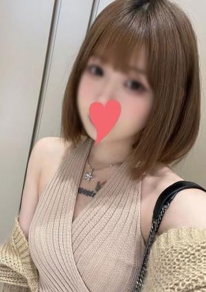 ティアラ レイ
