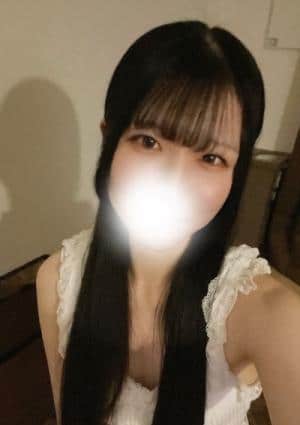 C-MOON（シームーン） みく