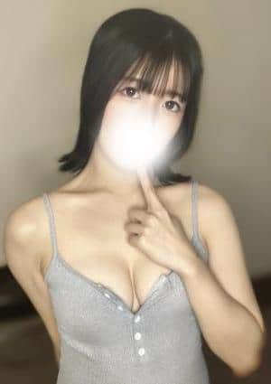 C-MOON（シームーン） ももか