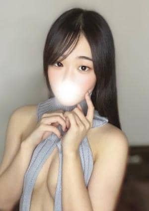 C-MOON（シームーン） えま